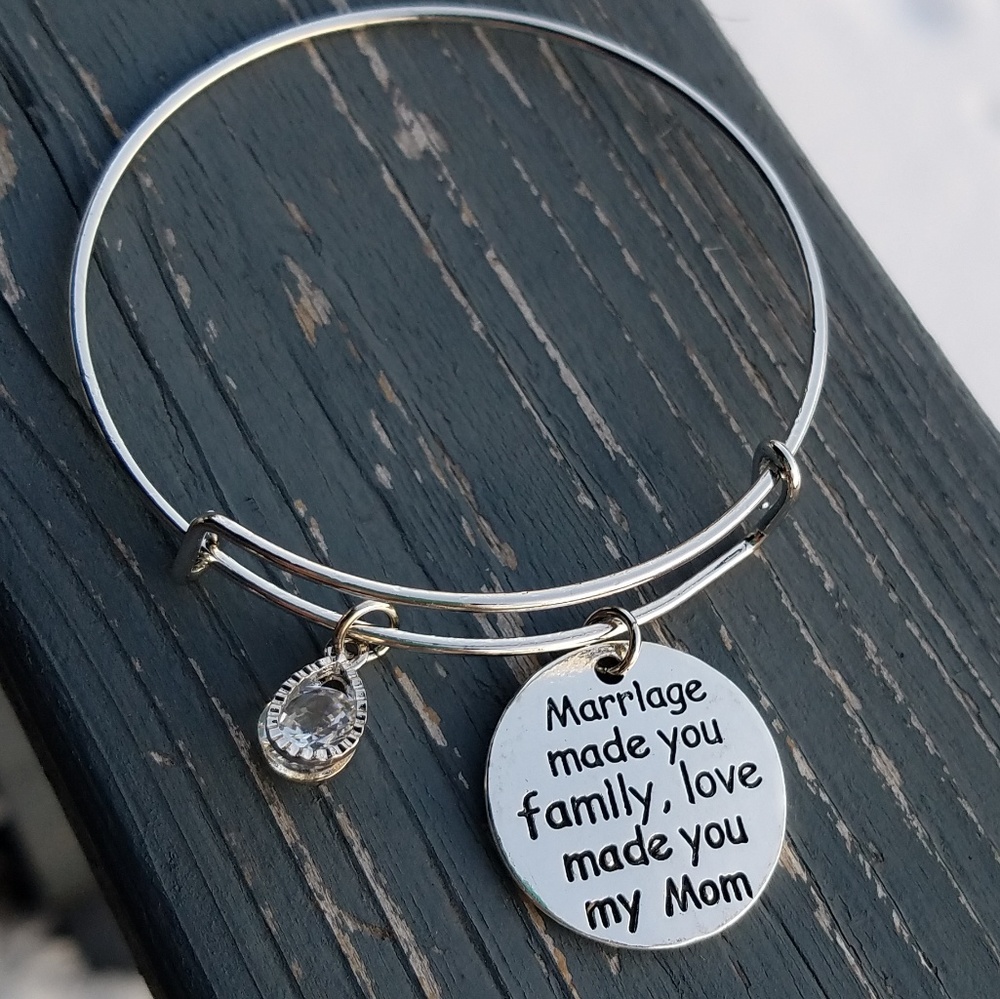 Mom bracelet, wedding jewelry, bangle, mother